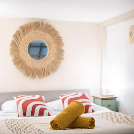 Spacieux Loft&central- Vieux Appartement