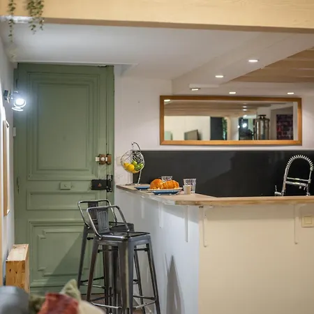 Spacieux Loft & Central- Vieux Appartement